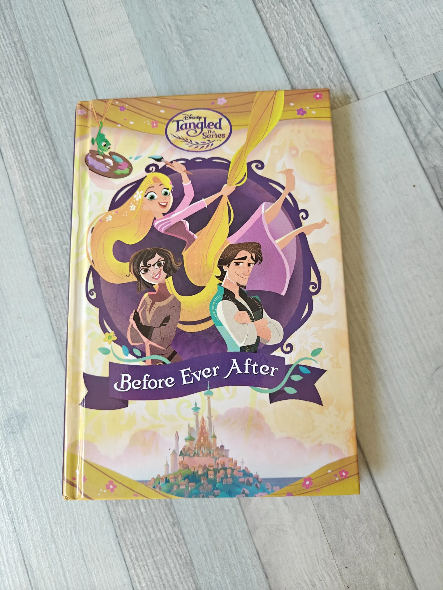 Книга "Рапунцель" на английском языке